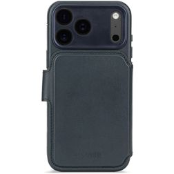 Decoded Detachable Wallet iPhone 17 Pro MagSafe Hülle Echtes Leder Abnehmbare 2in1 Klapphülle Geldbörse - Navy Shadow