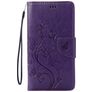 Mobigear Flowers iPhone 7 Hülle Klapphülle Geldbörse - Lila