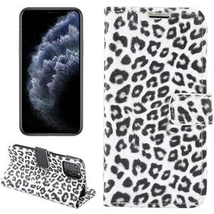 Mobigear Leopard iPhone 13 Hülle Klapphülle Geldbörse - Weiß