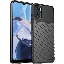 Mobigear Groove Motorola Moto E22 Hülle Flexibles TPU Backcover - Schwarz