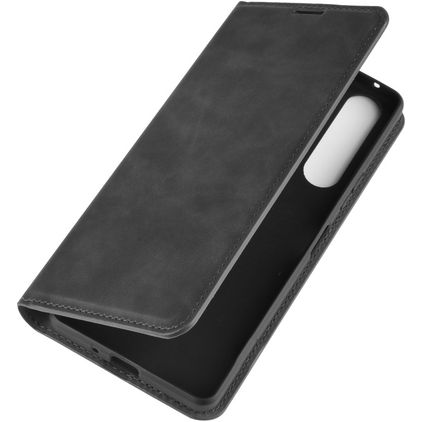 Mobigear Retro Slim Sony Xperia 10 II Hülle Klapphülle Geldbörse - Schwarz