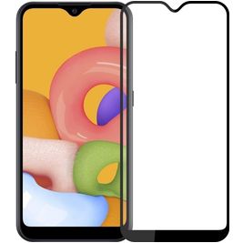 Mobigear Premium Samsung Galaxy A01 Panzerglas Gehärtetes Glas Displayschutz - Hüllenfreundlich - Schwarz