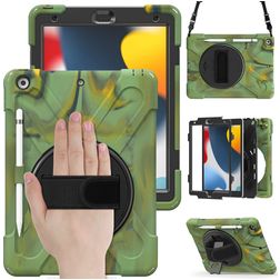 Mobigear SureGrip XGuard iPad 7 (2019) Stoßfeste Hardcase Hülle + Stifthalter + Schulterträger + Ständer - Camouflage