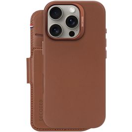 Decoded Detachable Wallet iPhone 16 Pro MagSafe Hülle Echtes Leder Abnehmbare 2in1 Klapphülle Geldbörse - Tan