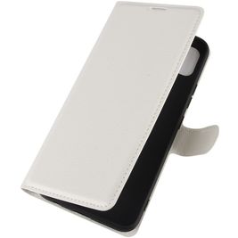 Mobigear Classic Realme C11 (2020) Hülle Klapphülle Geldbörse - Weiß