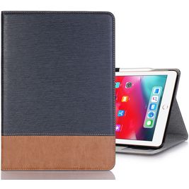 Mobigear Two Tone iPad Pro 11 Zoll (2018) Hülle Klapphülle + Stifthalter - Dunkelblau Mobigear Two Tone iPad Pro 11 Zoll (2018) Hülle Klapphülle + Stifthalter - Dunkelblau