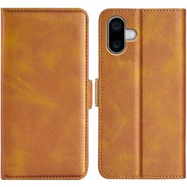 Mobigear Slim Magnet iPhone 16 Hülle Klapphülle Geldbörse - Cognac