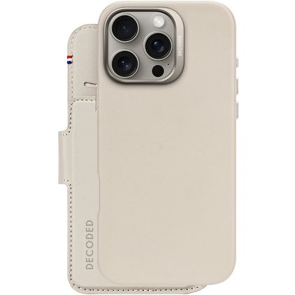 Decoded Detachable Wallet iPhone 16 Pro Max MagSafe Hülle Echtes Leder Abnehmbare 2in1 Klapphülle Geldbörse - Clay