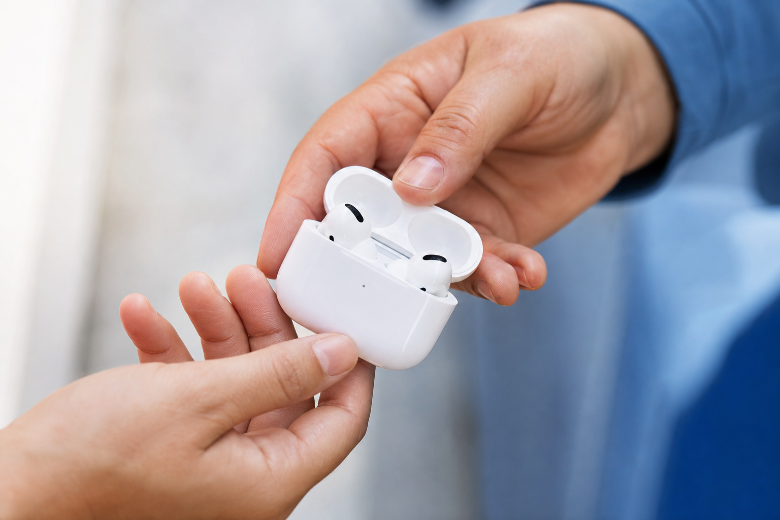 Kann man das AirPods-Case von jemand anderem benutzen?