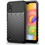 Mobigear Groove Samsung Galaxy A01 Hülle Flexibles TPU Backcover - Schwarz