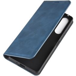 Mobigear Retro Slim Sony Xperia 10 II Hülle Klapphülle Geldbörse - Blau