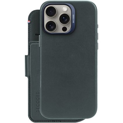 Decoded Detachable Wallet iPhone 16 Pro Max MagSafe Hülle Echtes Leder Abnehmbare 2in1 Klapphülle Geldbörse - Marineblau