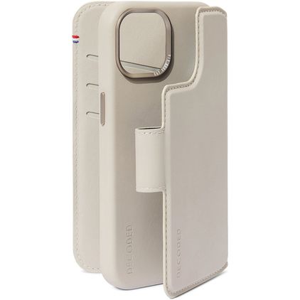 Decoded Detachable Wallet iPhone 15 MagSafe Hülle Echtes Leder Abnehmbare 2in1 Klapphülle Geldbörse - Clay