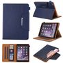 Mobigear Luxury iPad 8 (2020) Hülle Klapphülle + Stifthalter - Blau