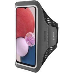 Mobiparts Comfort Fit Handyhalterung Joggen Samsung Galaxy A04s Sporthülle Neopren Sportarmband - Schwarz